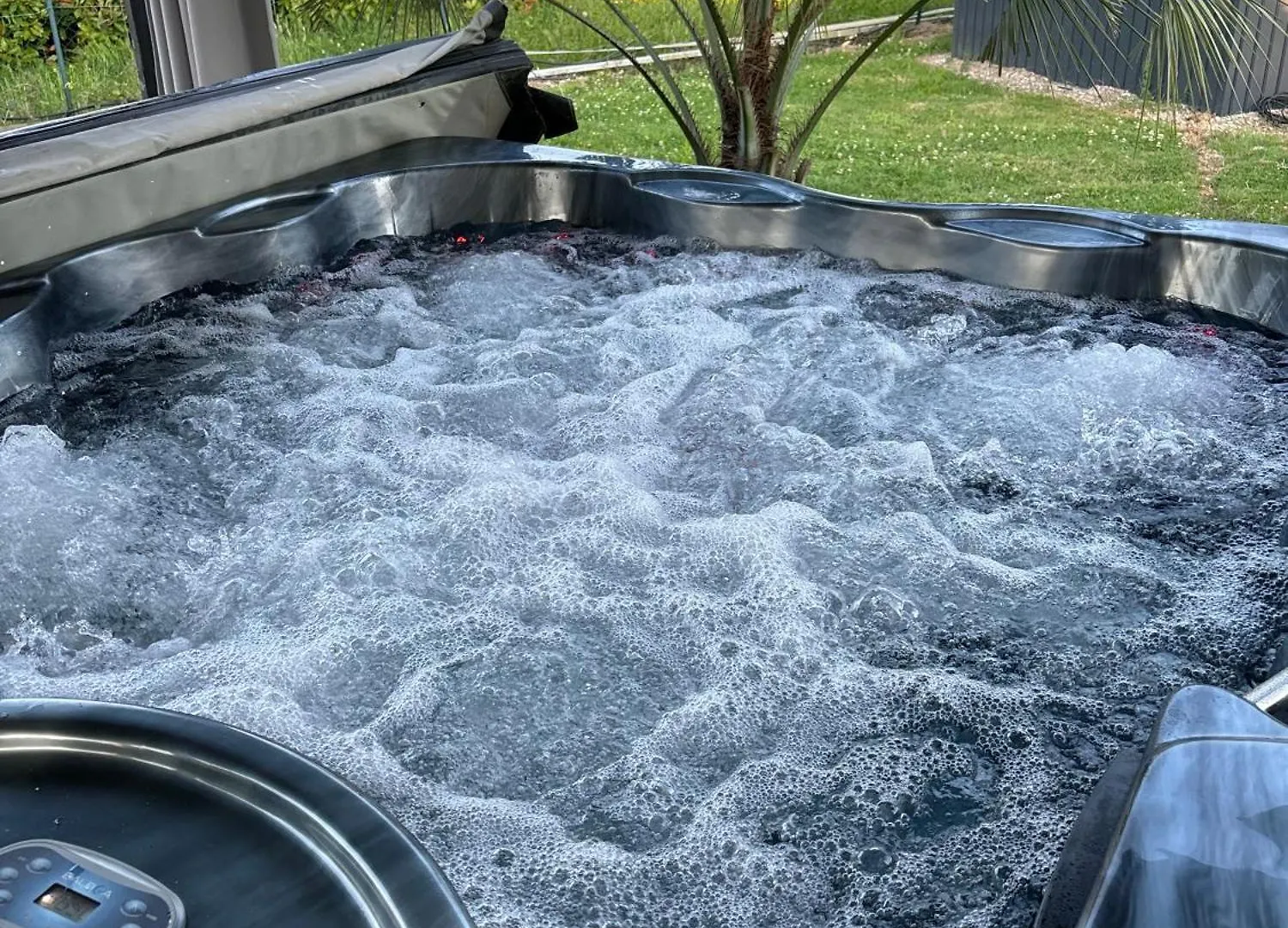 Labastide-du-Temple Maison Moderne Au Calme Avec Billard, Jacuzzi, Bain A Remous, Piscine, Babyfoot וילה